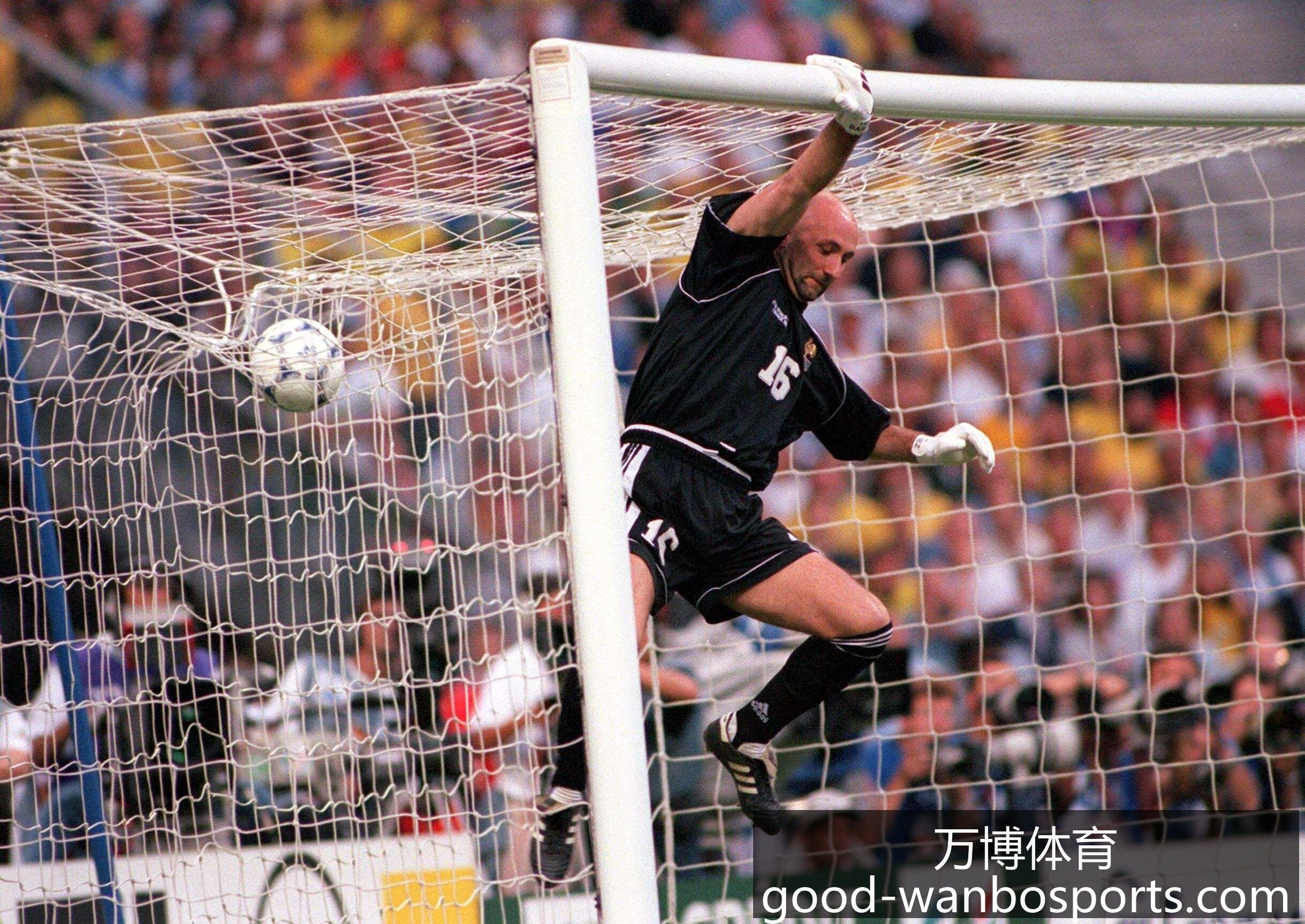西甲榜首之,争激烈马竞,巴萨或迎来,万博体育官网,万博体育价格,万博体育比较,万博投注,万博赛事直播