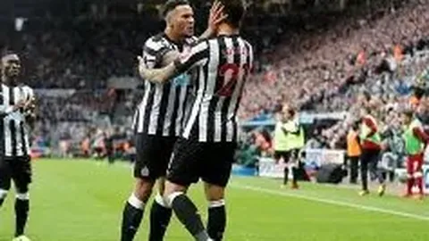 《比尔希利致敬偶像内马尔：梦回诺坎普，未来与巴塞罗那再续传奇之旅》