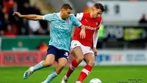 廷贝尔盛赞：凯恩当之无愧的足球巨星，拦截他，一场不容错过的精彩对决！